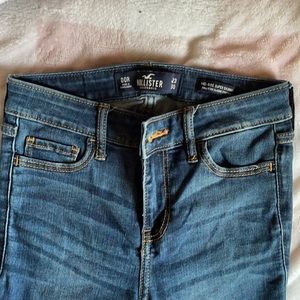 Hollis tee jeans like new